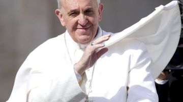 El Papa no ha solicitado nombres de cuentahabientes como se había rumorado.