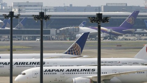 Los 50 aviones Boeing 787 Dreamliner en servicio en todo el mundo fueron inmovilizados a mediados de enero.