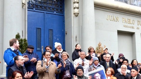 Grupo de padres y activistas se ha mantenido al pie del cañón defendiendo la existencia de  la escuela pública 132 Juan Pablo Duarte, que se ubica en el Alto Manhattan. Ahora la pelea con el Departamento de Educación será en la corte civil.