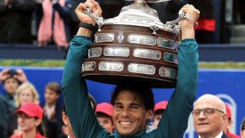 Nadal superó a su compatriota Nicolás Almagro con parciales de 6-4 y 6-3.