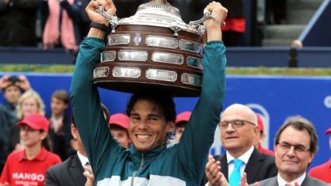 Nadal superó a su compatriota Nicolás Almagro con parciales de 6-4 y 6-3.