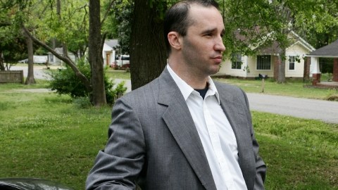 James Everett Dutschke fue arrestado ayer en su casa de Tupelo, Mississippi. Considerado sospechoso de enviar cartas con ricino.