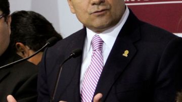 Silvano Aureoles, diputado mexicano.