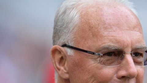 Franz Beckenbauer se disculpó con el Barcelona por sus declaraciones
