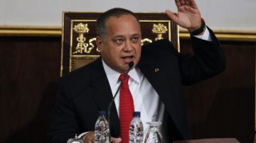 El presidente de la Asamblea Nacional, Diosdado Cabello, habla en la sede del Parlamento en Caracas.