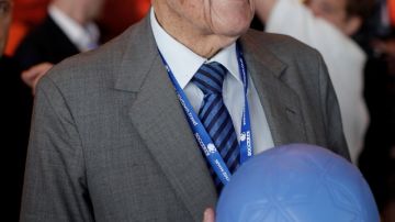 Joao Havelange renunció a su puesto de presidente honorario de FIFA.