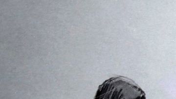 Un boceto realizado en la corte, que muestra a los acusados Dias Kadyrbayev (izq.), y Azamat Tazhayakov, cuando comparecieron este miércoles ante la jueza Marianne Bowler en la corte federal en Boston.