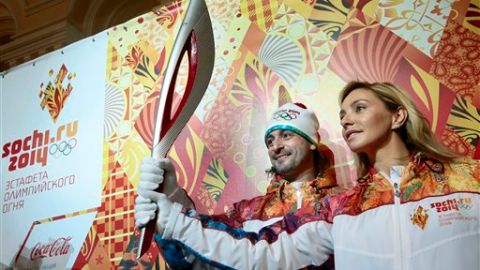 Rusia lleva la fiesta olímpica a niveles estratosféricos.