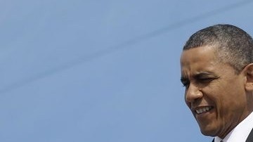 Obama bajó del Air Force One en el aeropuerto Juan Santamaría.