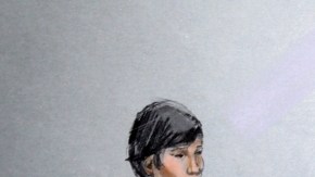 Azamat Tazhayakov y Dias Kadyrbayev en este dibujo realizado durante su audiencia en la corte esta semana.