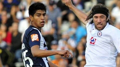 Pavone se despachó con tres dianas.