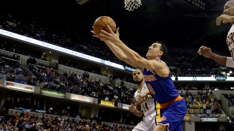 El argentino Pablo Prigioni (9), de los Knicks, durante un partido contra los  Pacers, en Indianapolis, el pasado 20 de febrero.