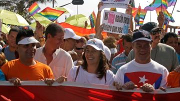 Mariela Castro (centro), durante una manifestación contra la homofobia, realizada en La Habana en el 2011.