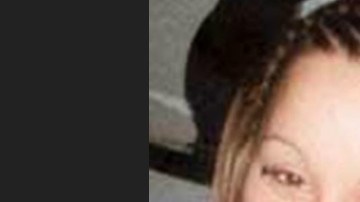 En la foto del FBI se puede ver a Amanda Berry con el nuevo estatus de "recuperada".