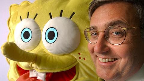 Jeff Dunn, presidente de Nickelodeon Enterprises, con Sponge Bob Square Pants.