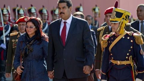 Nicolás Maduro y su mujer Cilia Flores llegaron a Buenos Aires.