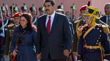 Nicolás Maduro y su mujer Cilia Flores llegaron a Buenos Aires.
