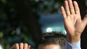 Fue encontrado culpable de  de haber lavado millones de dólares del cártel mexicano a través de la compra, crianza y competición de caballos de carreras.