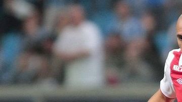 El cuadro de Porto Alegre busca su pase en la altura de Bogotá ante el Santa Fe.
