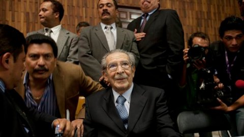 El ex dictador aseguró que nunca supo ni ordenó matanza alguna