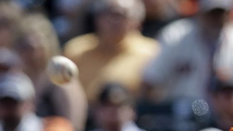 Blanco se despachó con un triple en la octava para sellar el triunfo californiano.