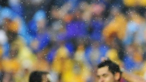 Los líderes Tigres, se despidieron del torneo ante su eterno rival.