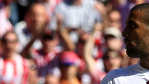 Los goles de Aritz Aduriz y Fernando Llorente dieron la victoria al Athletic de Bilbao.