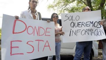 Periodistas y allegados a Retamal se manifestaron en Managua contra la detención.