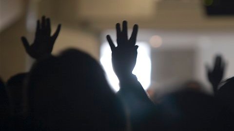 El líder protestante abusó de su nieta cuando ella tenía 5 años de edad.