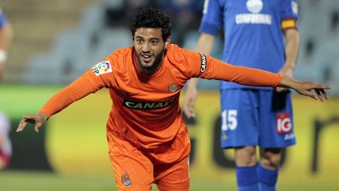 El delantero mexicano Carlos Vela podría regresar al Tri, a pesar de todo.