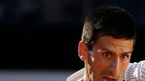 Los jugadores uno, tres y siete del ránking hacen lo esperado en el Abierto de Italia. Novak Djokovic parece reponerse de su lesión.
