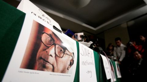 Rev. Nicolas Aguilar Rivera permanece fugitivo 25 años después de haber huido a México.