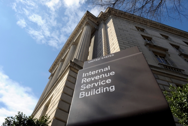 Se alega que el IRS, cuya sede está en Washington, se concentró e investigó a ciertos grupos más que a otros por sus inclinaciones políticas.