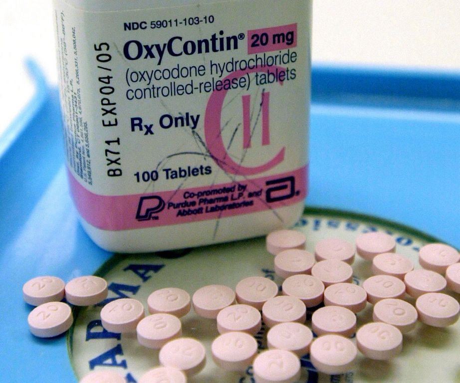 Si son mal utilizados, los medicamentos controlados OxyContin y Vicodin pueden provocar sobredosis fatales.