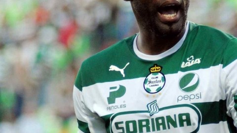 Felipe Baloy, seguridad en la zaga.