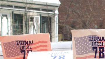 Inmigrantes en una protesta en Nueva York.