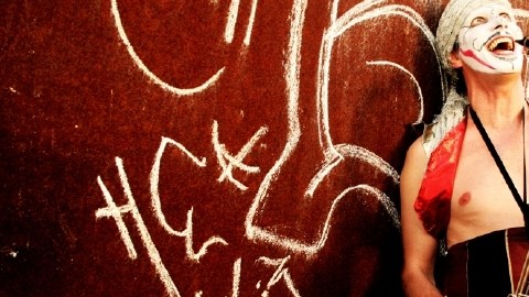 El circo callejero  Zikocirco regresa por segundo año consecutivo a LéaLA para  enloquecer a los asistentes.