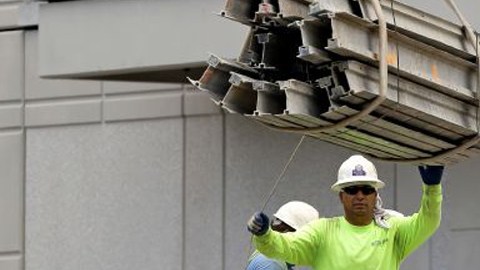 Hoy en día, la desigualdad económica es la más alta que hemos tenido desde la Gran Depresión y la carga fiscal se ha desplazado cada vez más hacia los trabajadores.