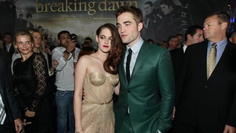 La pareja de la saga "Crepúsculo" aún sigue buscando un punto final a su relación