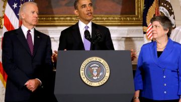 El presidente Obama habló en la Casa Blanca junto al vicepresidente Joe Biden y la secretaria de Seguridad Nacional, Janet Napolitano.