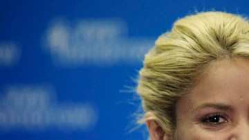 Forbes la clasifica como una de las celebridades más influyentes de la industria del espectáculo.