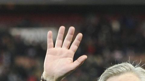 Ancelotti podría ir al Real Madrid, pero antes debe convencer al PSG de dejarlo ir.