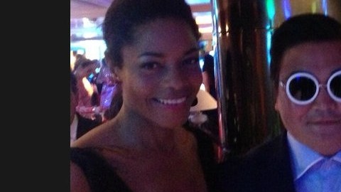 La actriz Naomie Harris se echó a reír cuando supo que éste no era el verdadero PSY.