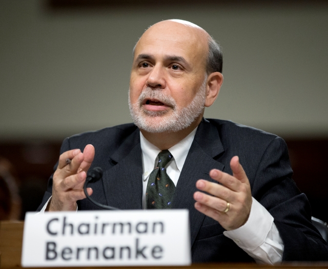 Ben Bernanke, afirmó que existen signos de "mejoría" en la economía.