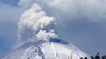 El Centro Nacional de Prevención de Desastres (Cenapred) informó que se han contabilizado más de 300 exhalaciones individuales y una explosión en el volcán.