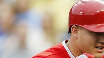 Trout (i) y Pujols fueron la bujía de los Angels.
