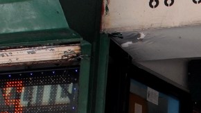 Entrada principal de la oficina del contador Pedro R. Portugal.