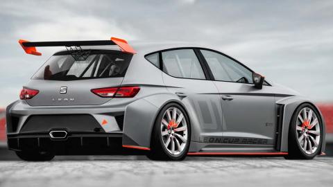 León Cup Racer viene por un lugar en las pistas