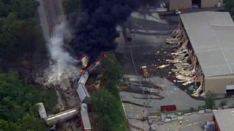 La emergencia se reportó en el bloque 7500 de Lake Drive, cerca de la calle 66, en Rosedale.