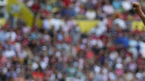 Luis Ernesto Pérez afirma que los jugadores de Chivas deben exigirse y comprometerse.